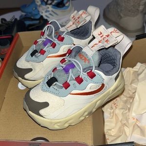 Air max 270 cactus trails toddler sz 4C